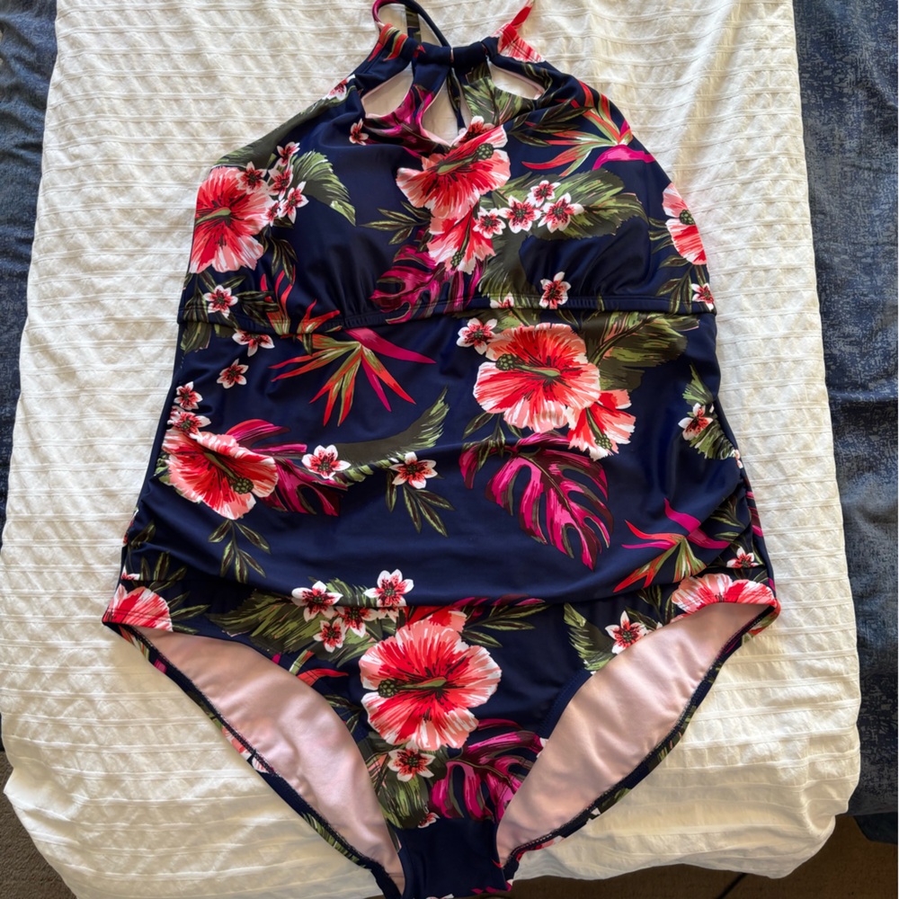 Kona Sol Women’s Floral One Piece - Navy and Pink